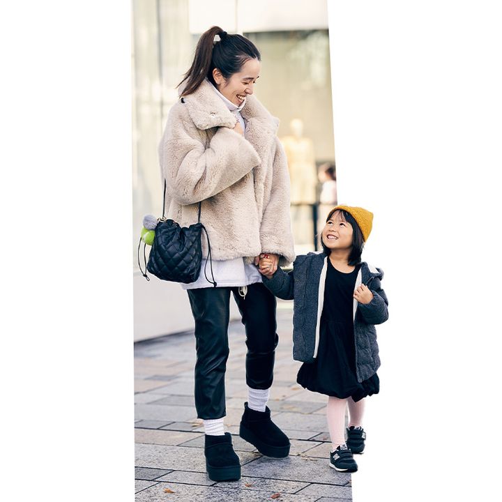 ファーコートとエコレザーのレギパンで防寒おしゃれ