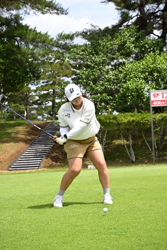 飛距離を出すコツは？ツアー初優勝の女子プロ3人のスイングを解説！
