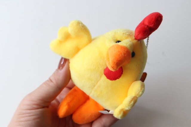 ダイソー マスコットキーホルダー（ウシ、チキン、ライオン）
