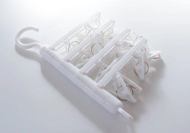 ダイソーの360度回転式ピンチハンガー1