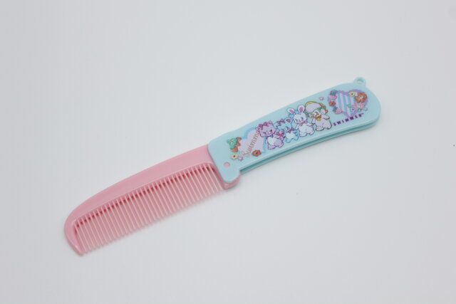 SWIMMER 折りたたみコーム Kawaii