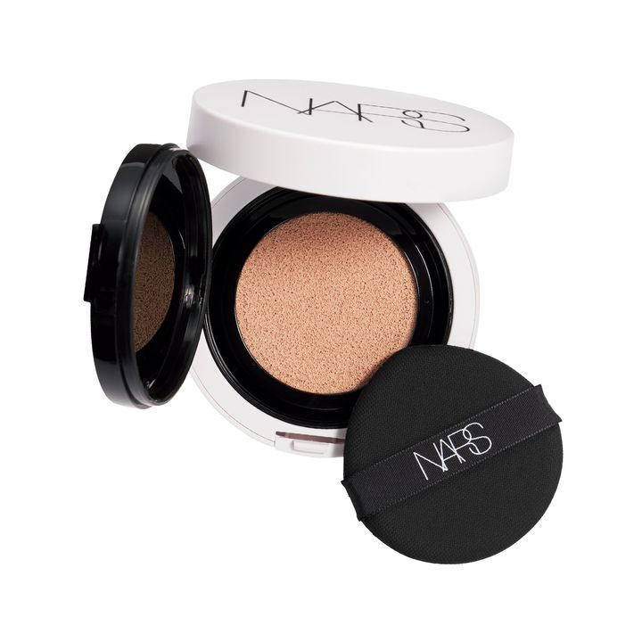 NARS ライトリフレクティングセラムクッションファンデーション 03795