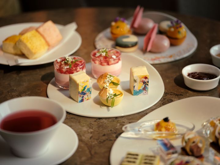 セイボリーには、松山の出身地である岐阜県産の「飛騨牛ローストビーフオープンサンド」も登場。