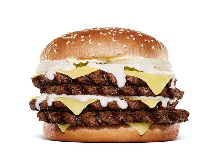 “モンスター級”のチーズバーガー登場！