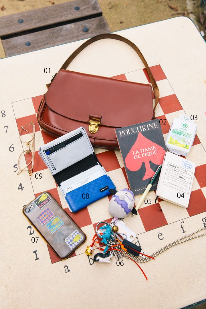持ち歩いているものまで全部オシャレ！パリジェンヌ4人のバッグの中身