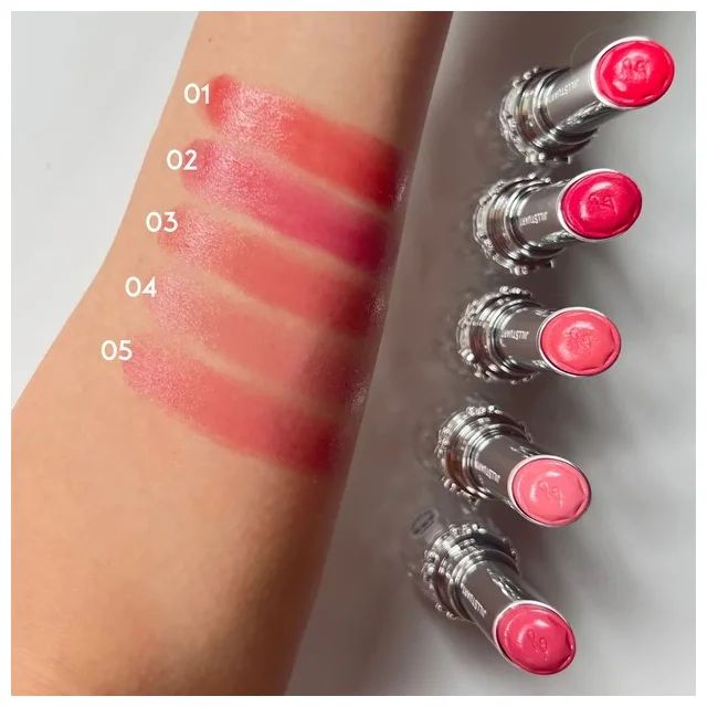 リップブロッサム グロウのスウォッチ