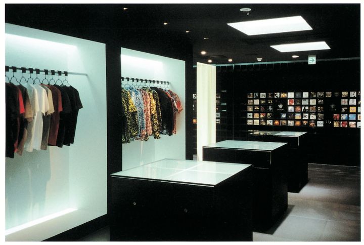 新生〈アンドエー〉のストアが東京にオープン