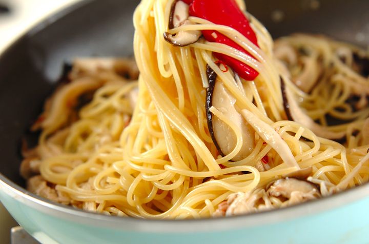 キノコとアンチョビのパスタの作り方4