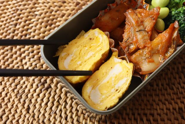 ダイソーの2段ランチ弁当箱はおかずを詰めやすい