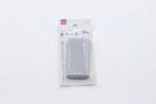 ダイソーの針ケースのパッケージ