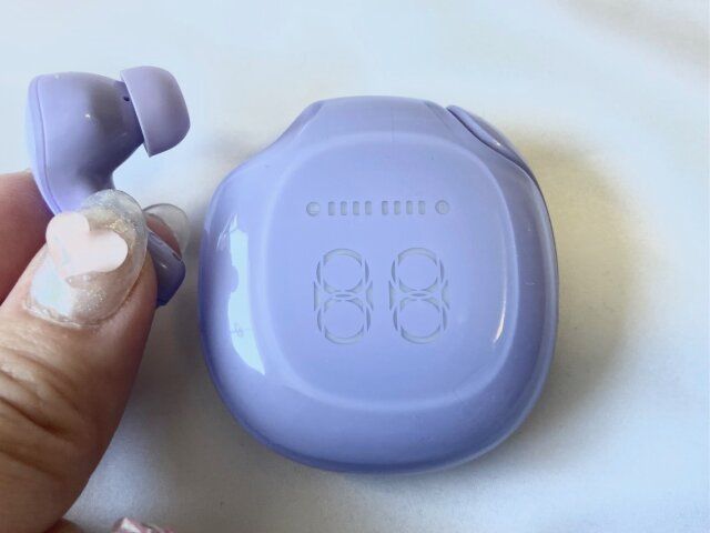 3COINS デジタルワイヤレスイヤホン