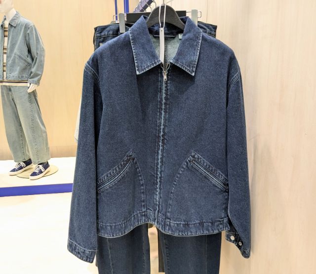 デニムジップアップジャケット