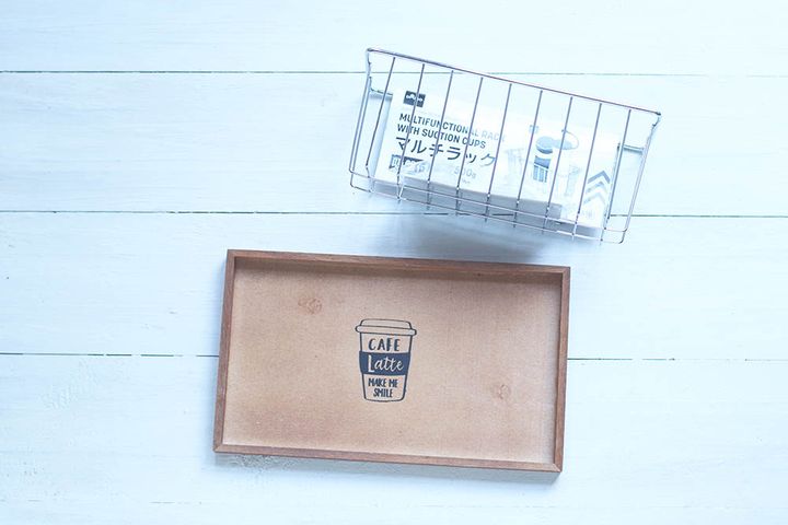 木製トレイとラック