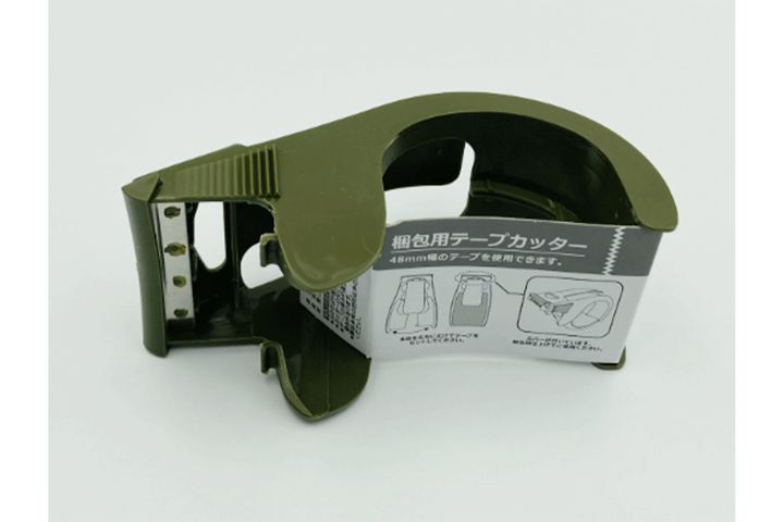 テープカッター／￥110（税込み）