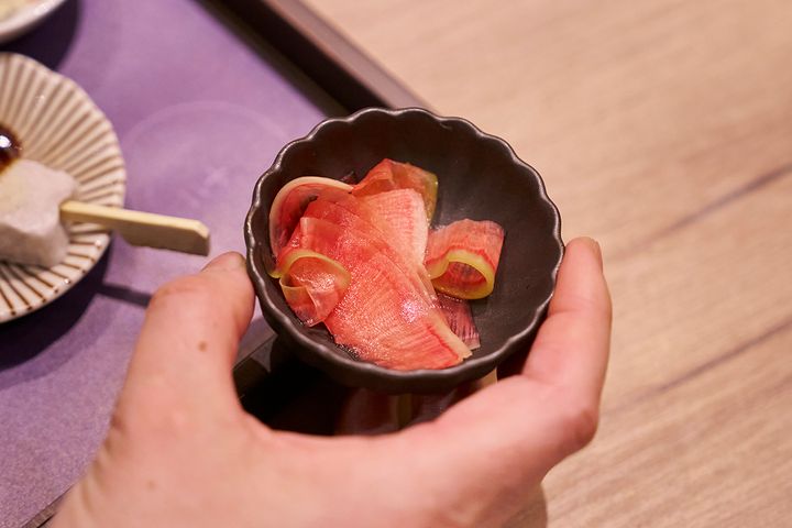 「三留商店」の「紅芯大根のピクルス」