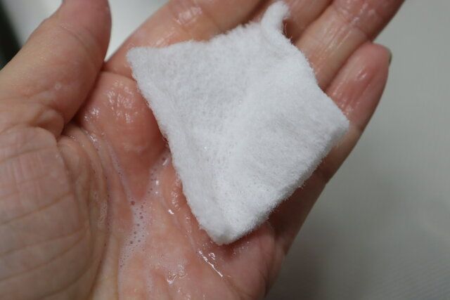 キッチン重曹クリーナー（26枚） 水を含ませた状態