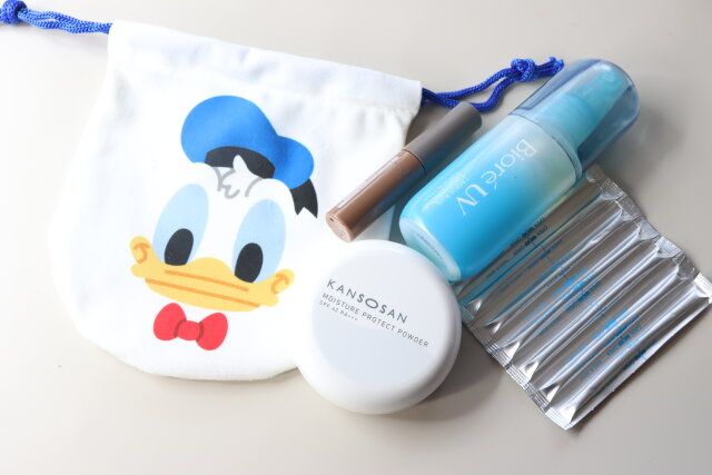 小ぶりで収納力たっぷりなダイソーのダイカット巾着