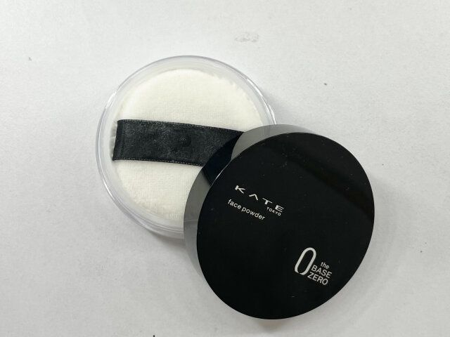 下準備 フェイスパウダー
