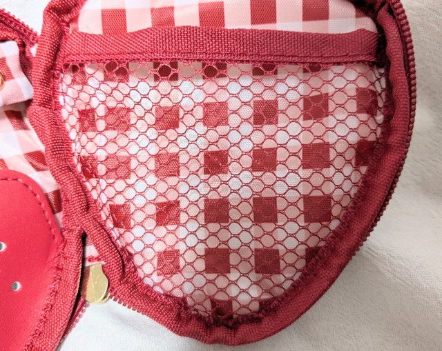 メゾンドフルールいちごアクセサリーケースメッシュポケット