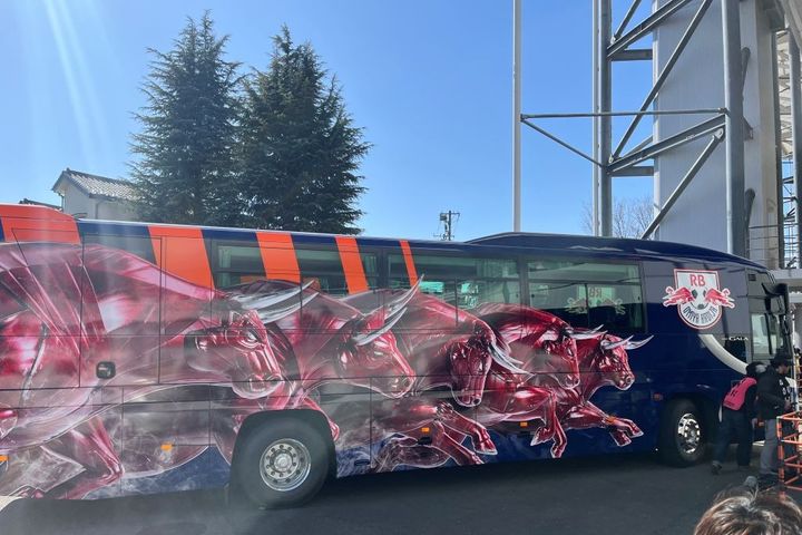 「クロップが来てくれたことで大宮とは縁ができた」とリヴァプールサポーターが注目したJ2・RB大宮の門出とは