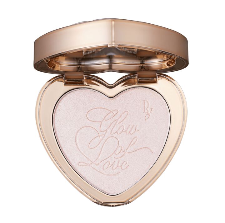 【姫コスメ12選】ピンクに溺れて気分はプリンセス。パケ買い必至！【2025年最新】