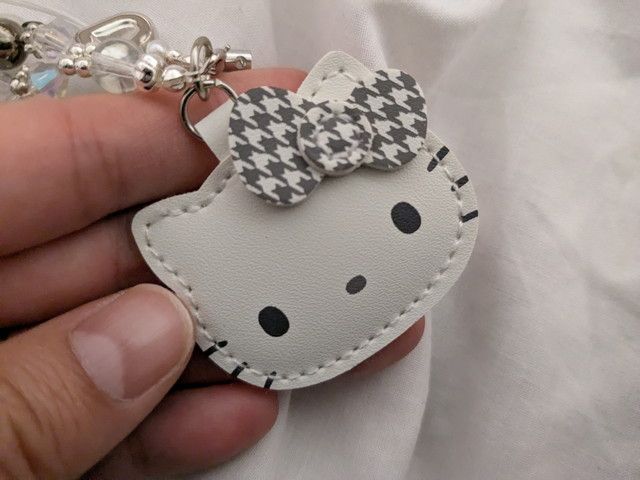 HELLO KITTY × BRILMY 