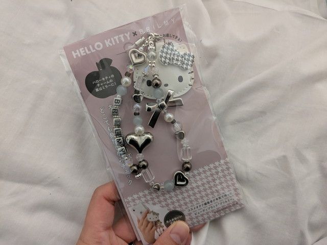 HELLO KITTY × BRILMY 