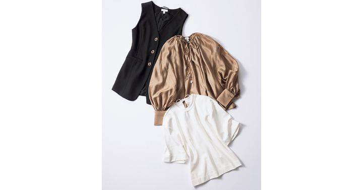 H&M Editionの黒ジレとゴールドのブラウスと白ブラウス