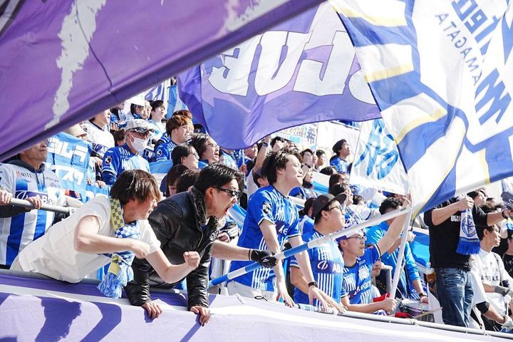 J2開幕戦は4季ぶりの黒星スタート。元日本代表の新主将は「課題もいいところもたくさん出た試合だった」と今後に手ごたえ