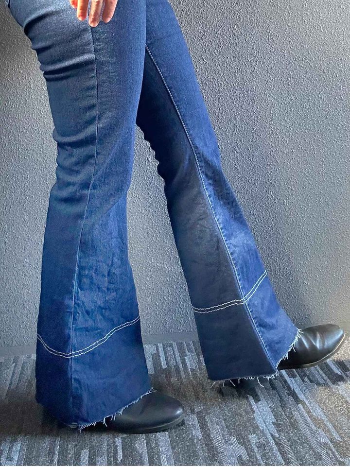 画像: 切りっぱなしの裾で調整可能