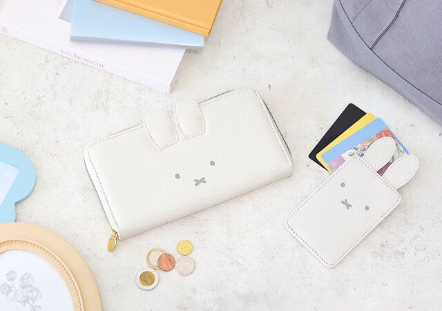 ミッフィー耳つき14ポケット長財布カードケース