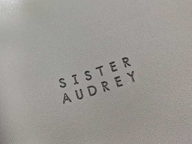 SISTERAUDREYロゴ