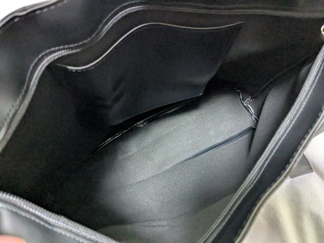 SISTERAUDREYリボンバグ中