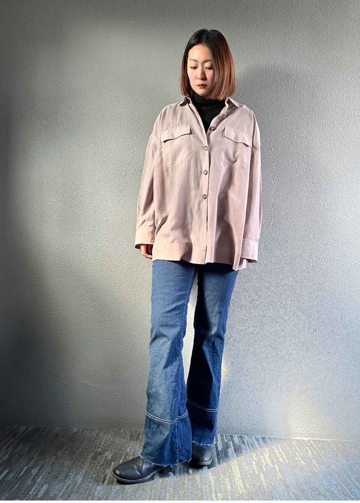 画像: オーバーサイズシャツでメンズライクなコーデも