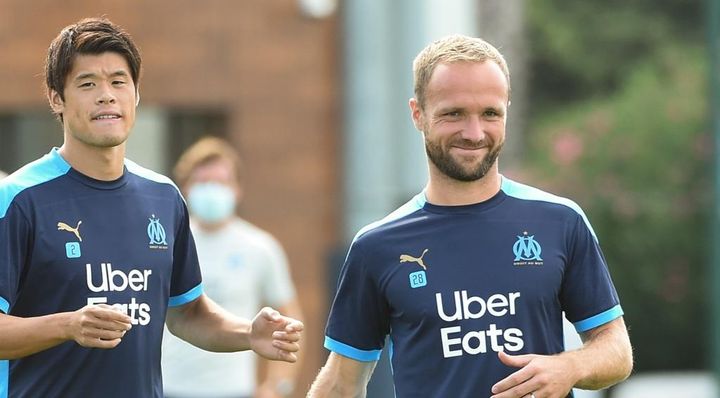 世界的スターともプレーした34歳仏FW、日本のJリーグ移籍へ 審判への卑劣ポーズ騒動で契約解除