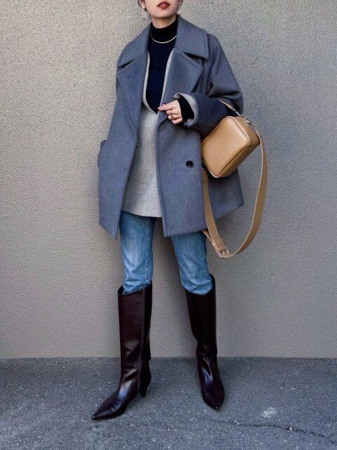 黒タートルネックコーデ1