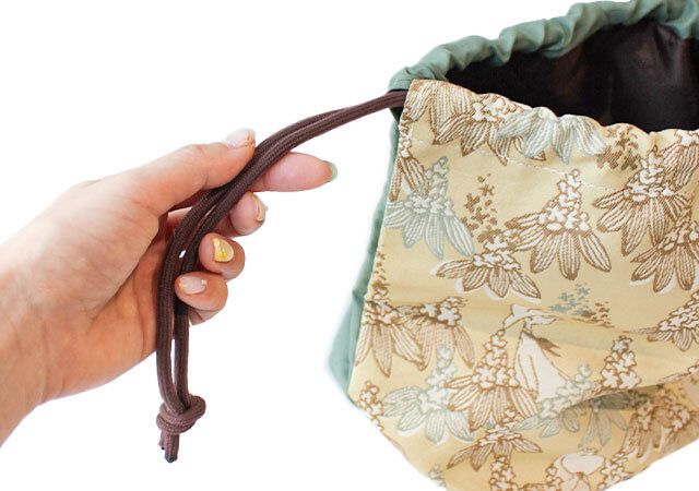 リンネル4月号通常版のムーミン巾着バッグ 紐