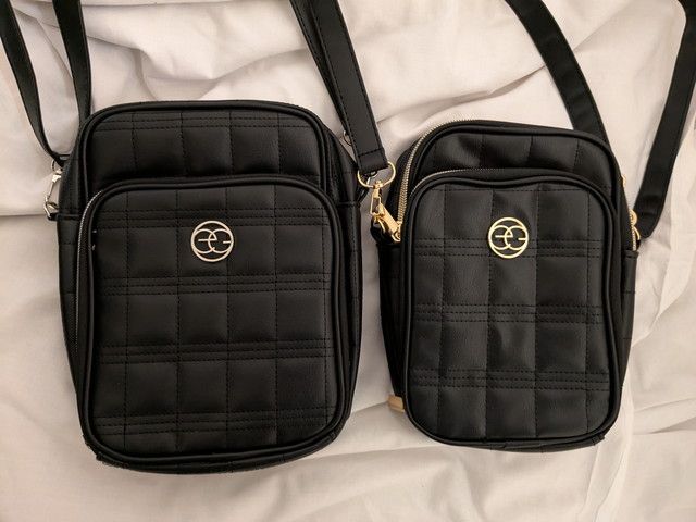 エゴイストショルダーバッグ2種類並べたところ