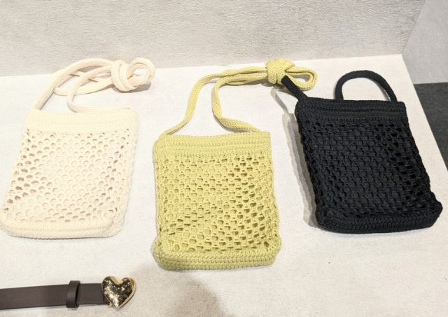 新作のポシェットバッグ