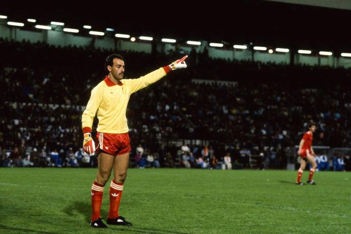 サッカーの歴史上「最も風変わりだった選手」TOP10