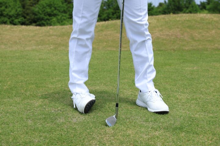 ラウンド中にできる疲労回復ストレッチ！深堀圭一郎プロが解説