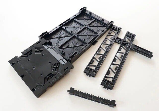 ダイソー プラモデル用 連結ディスプレイベース