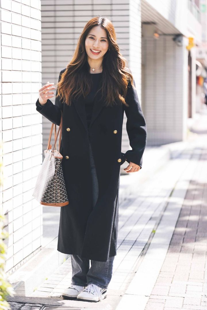 クラウドチームVERYデラクナー友理の全身コーデ