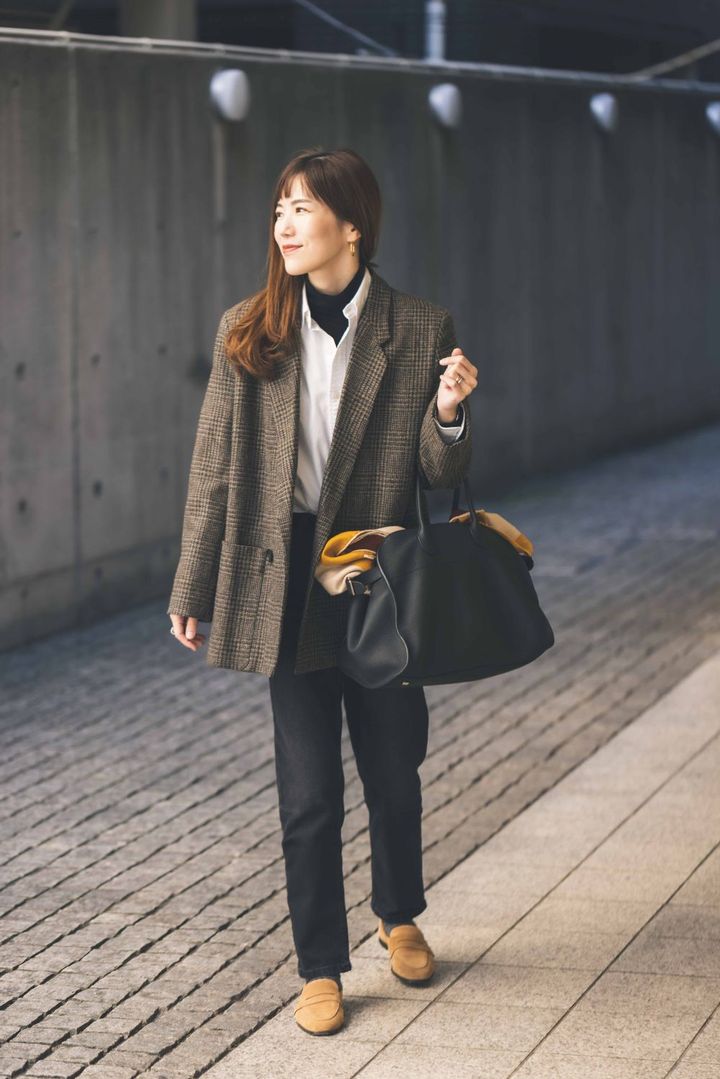 クラウドチームVERY梅本弓夏の全身コーデ