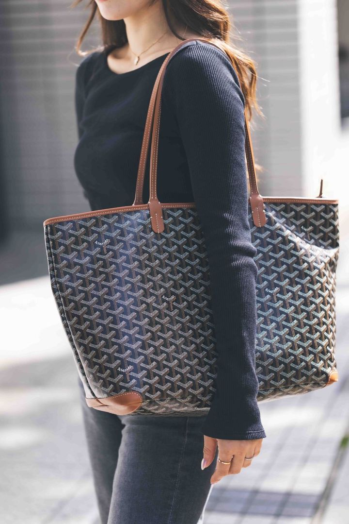 クラウドチームVERYデラクナー友理のバッグ