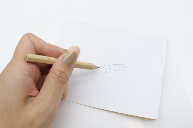 コンパクト鉛筆85mmB14本入 書き心地