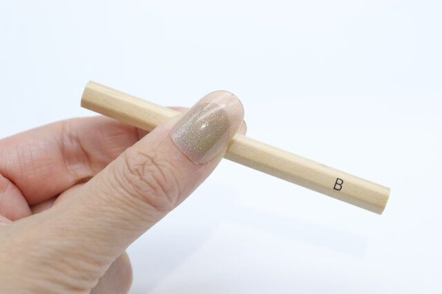 コンパクト鉛筆85mmB14本入 サイズ感