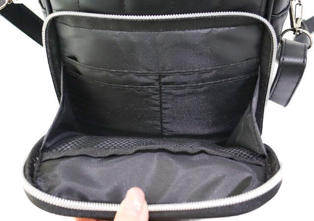 エゴイスト付録ショルダーバッグ フロントポケット