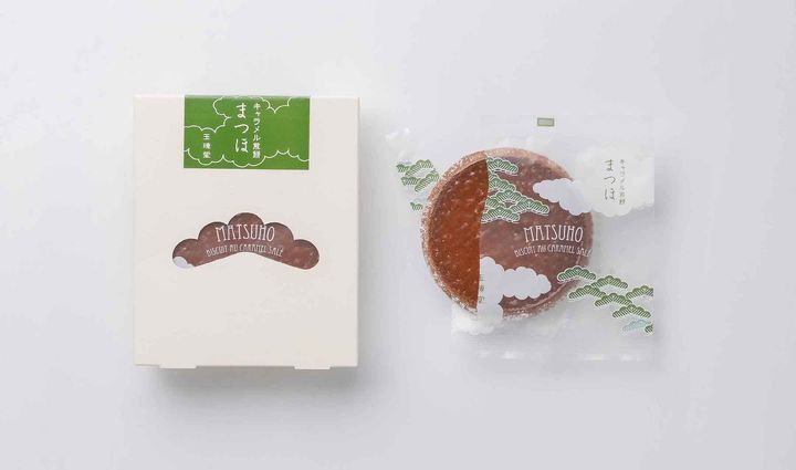 「キャラメル煎餅 まつほ」2枚 ¥702 5枚入り ¥1,620 10枚入り ¥3,240。実はこちら、個人的にも買い続けているお気に入りの一品！