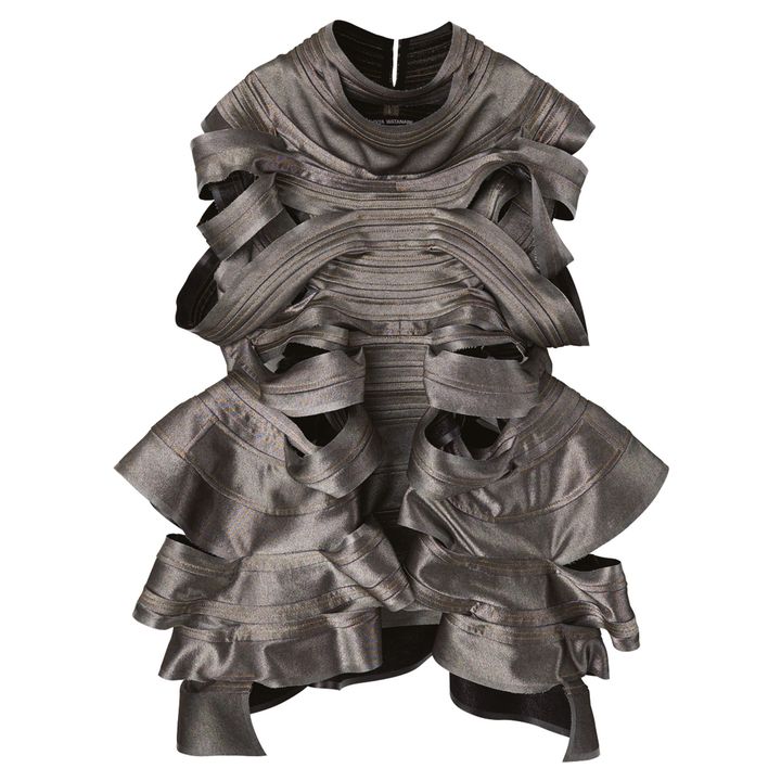 ドレス ￥448,800／JUNYA WATANABE